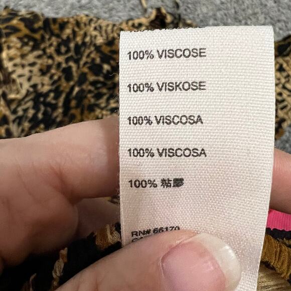 Free People Women’s Leopard Print Blouse size XS - Picture 9 of 12